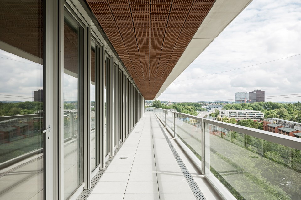 007-Residential Tower in Hirzenbach by Boltshauser Architekten