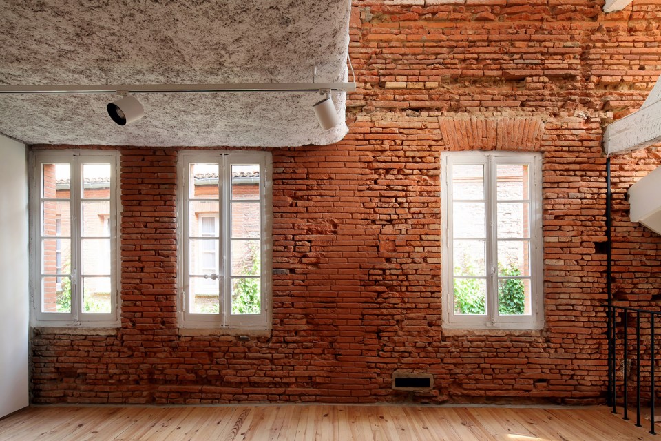 011-E31 by Bureau Architectures Sans Titre