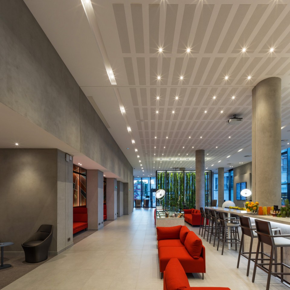 011-Ibis Styles & Pullman hotels in Roissypôle by Arte Charpentier Architectes
