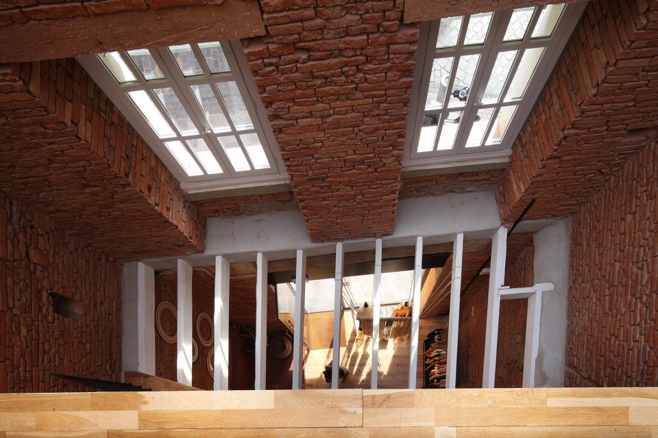 012-E31 by Bureau Architectures Sans Titre