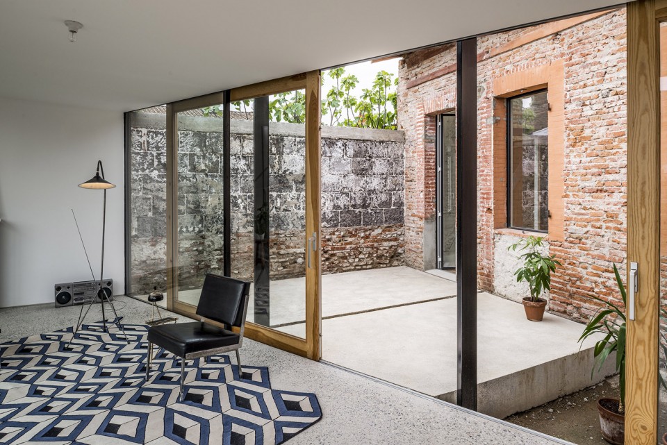 012-M15 by Bureau Architectures Sans Titre