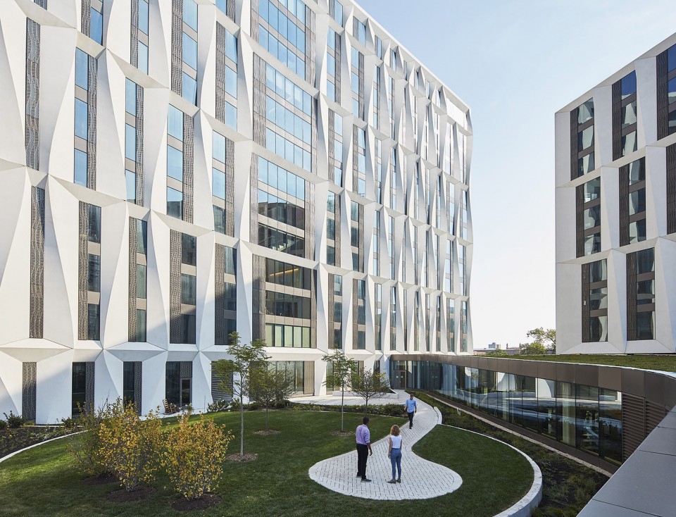 015-University of Chicago Campus North Residential Commons by Studio Gang