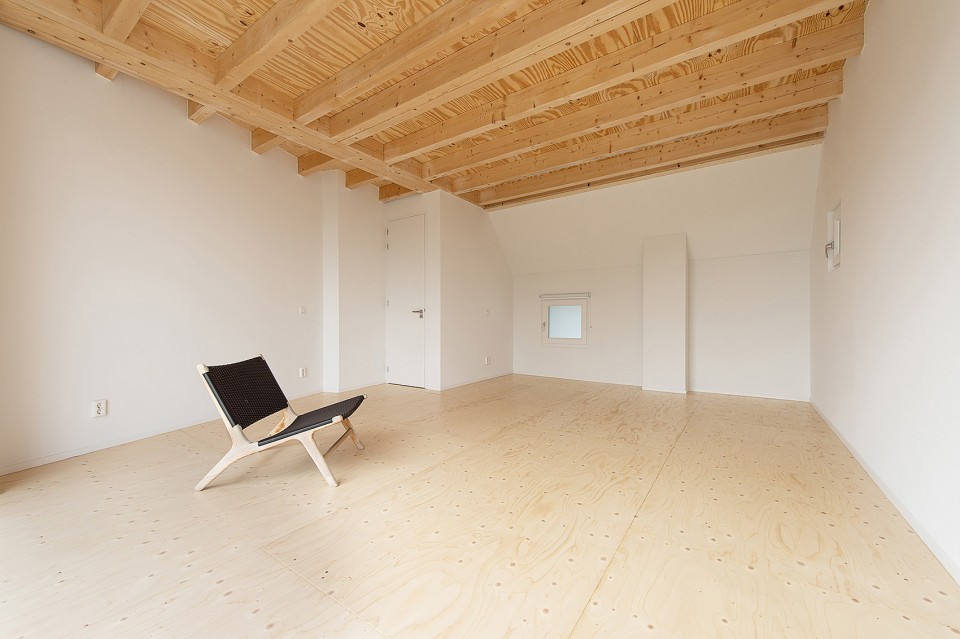 10- House in a house by Global Architects