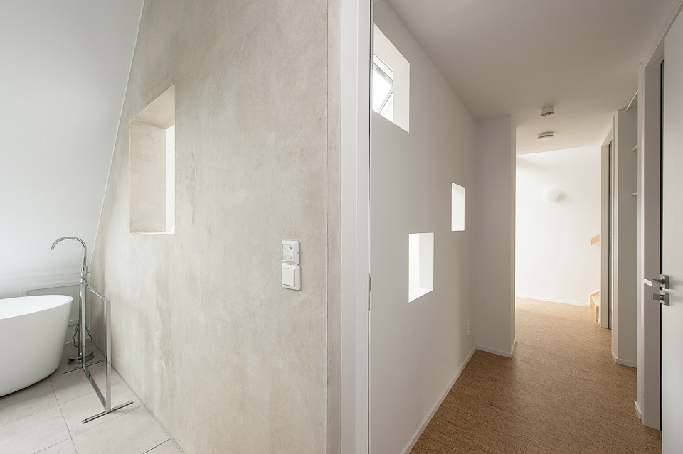 13- House in a house by Global Architects