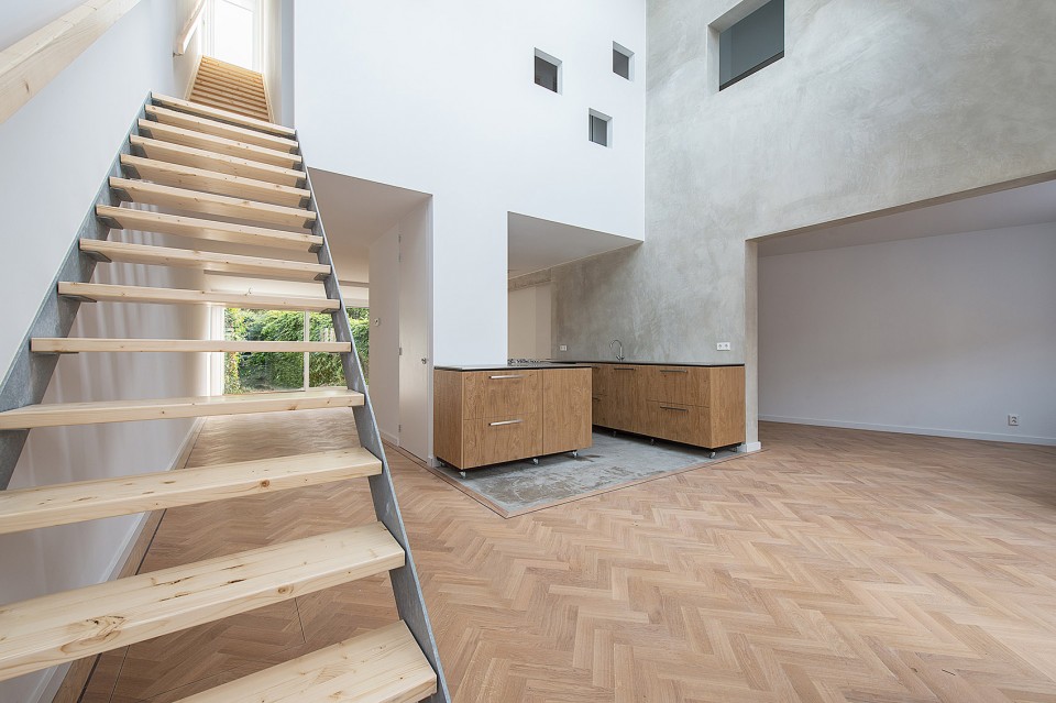 3- House in a house by Global Architects