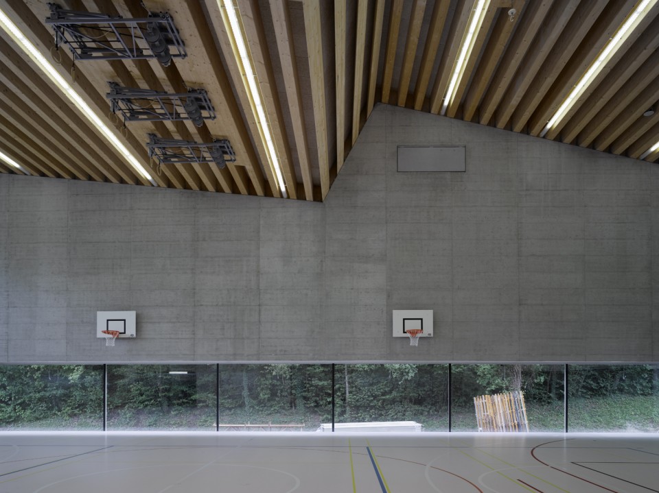 3-School Centre of The school Moréchon 2 by rk studio
