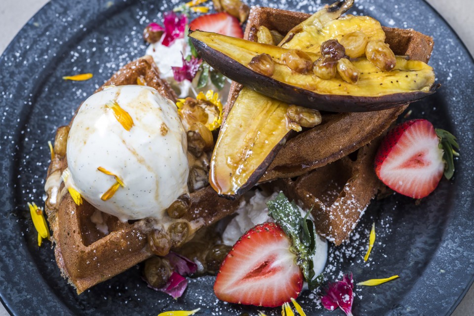 35_COO BISTRO_BURNT BANANA WAFFLES