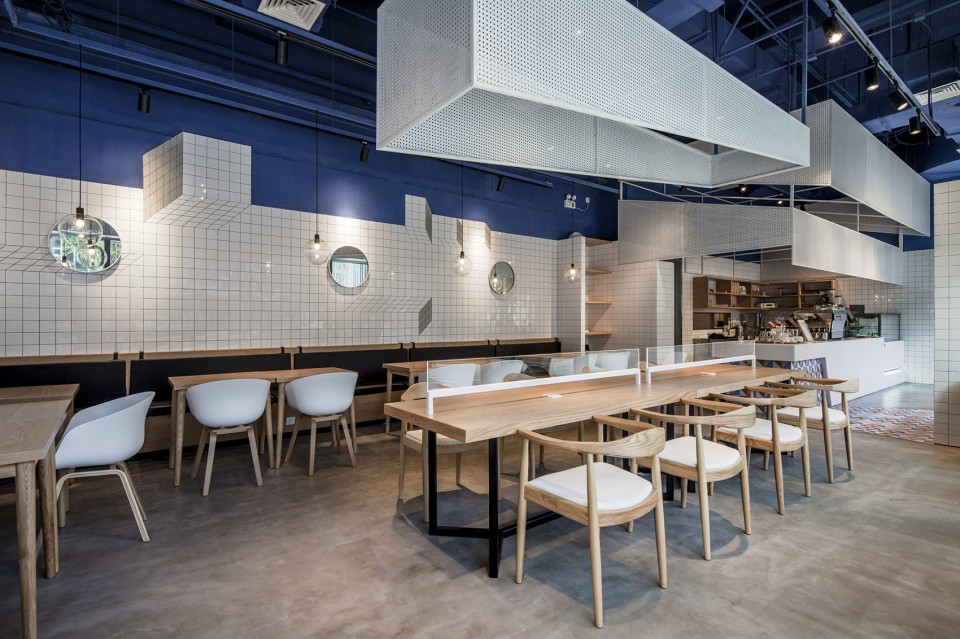 4-Paras Cafe Shanghai by TSP Studio