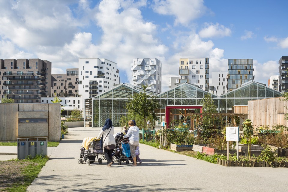 5-D3B Lot 02 by Brenac et Gonzalez Associees
