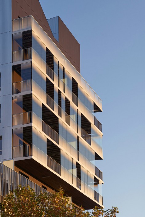 8-Ambiguity Hybrid Building Imbrika by Stephane Chalmeau 副本