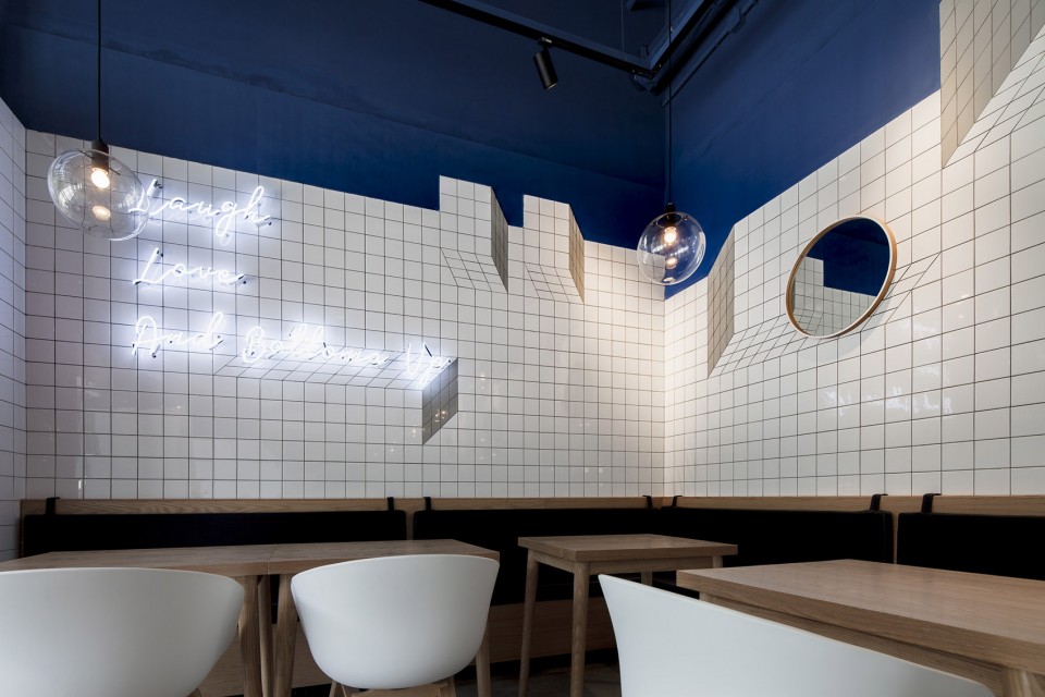 8-Paras Cafe Shanghai by TSP Studio