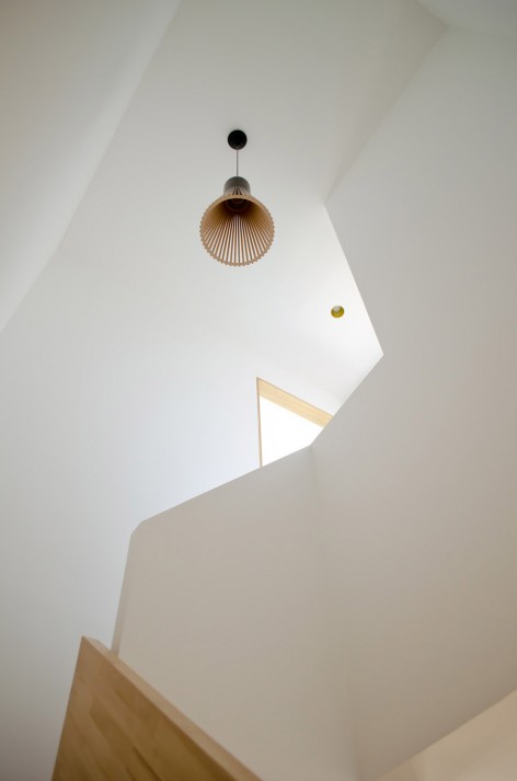 Nest by Mickael Martins Afonso and Latelier-13
