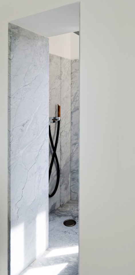 Nest by Mickael Martins Afonso and Latelier-18