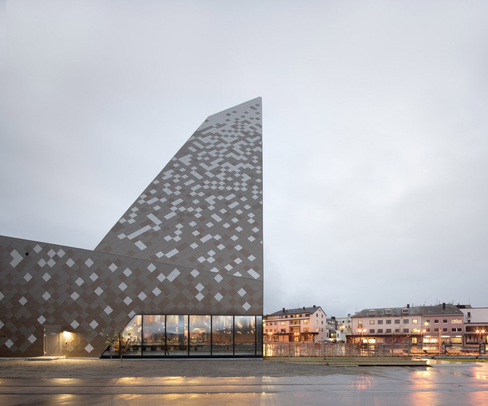The Norwegian Mountaineering Center by RRA-11