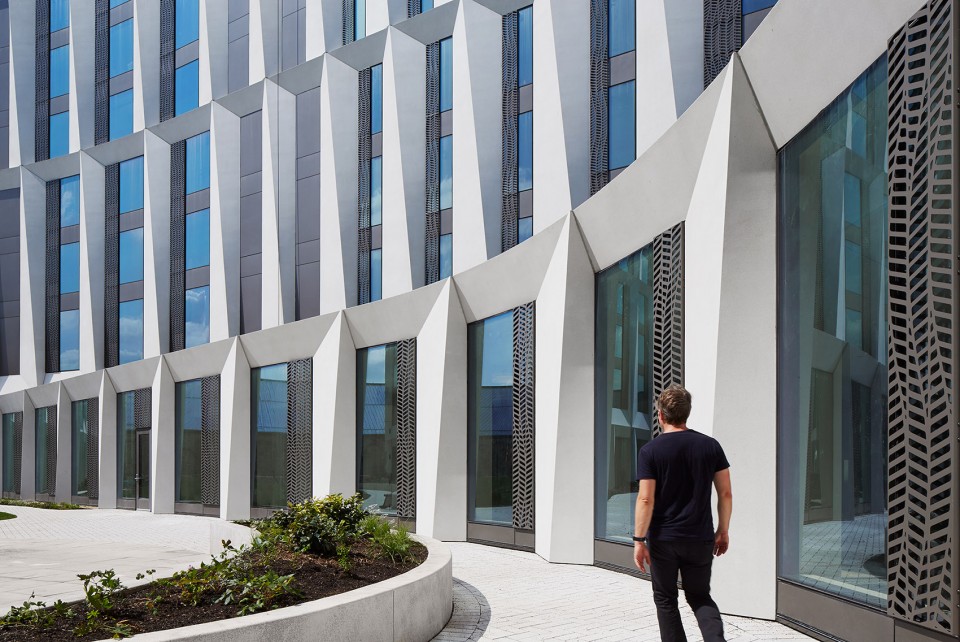 University of Chicago Campus North Residential Commons by Studio Gang-4