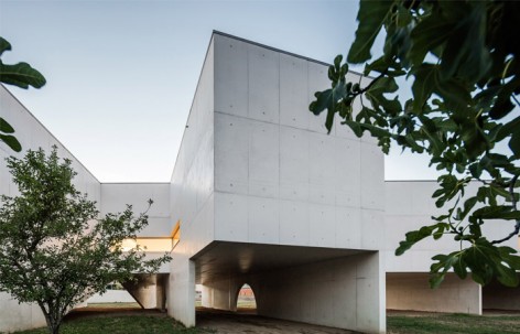 "描述回忆" - Nadir Afonso 基金会/ Álvaro Siza Vieira