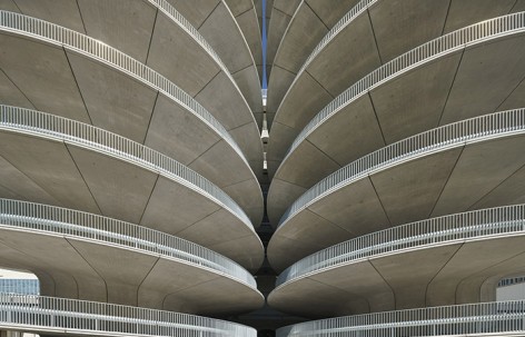 阿姆斯特丹RAI螺旋停车场 / Benthem Crouwel Architects