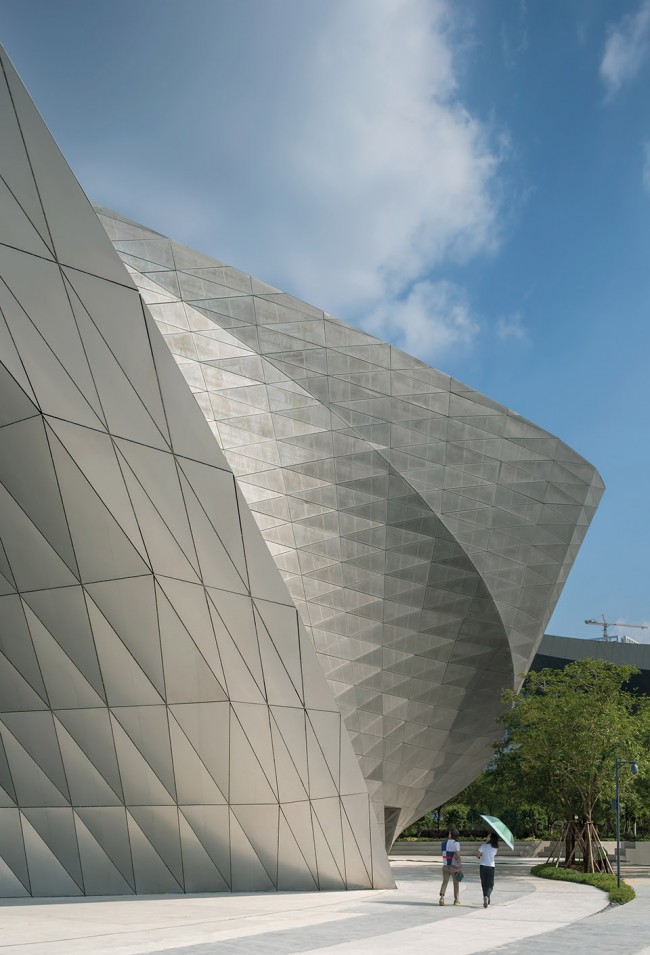 0007-Museum of Contemporary Art & Planning Exhibition, Shenzhen, China by COOP HIMMELB(L)AU