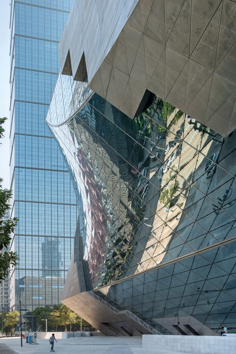 0008-Museum of Contemporary Art & Planning Exhibition, Shenzhen, China by COOP HIMMELB(L)AU