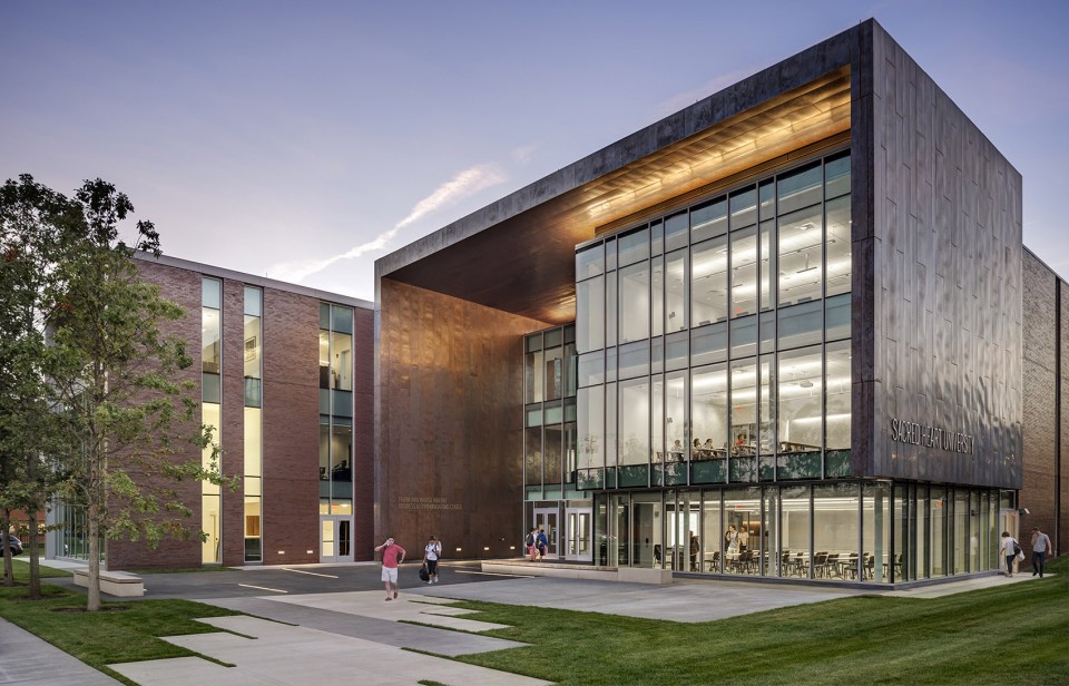 Sacred Heart University, School of Business and Communications