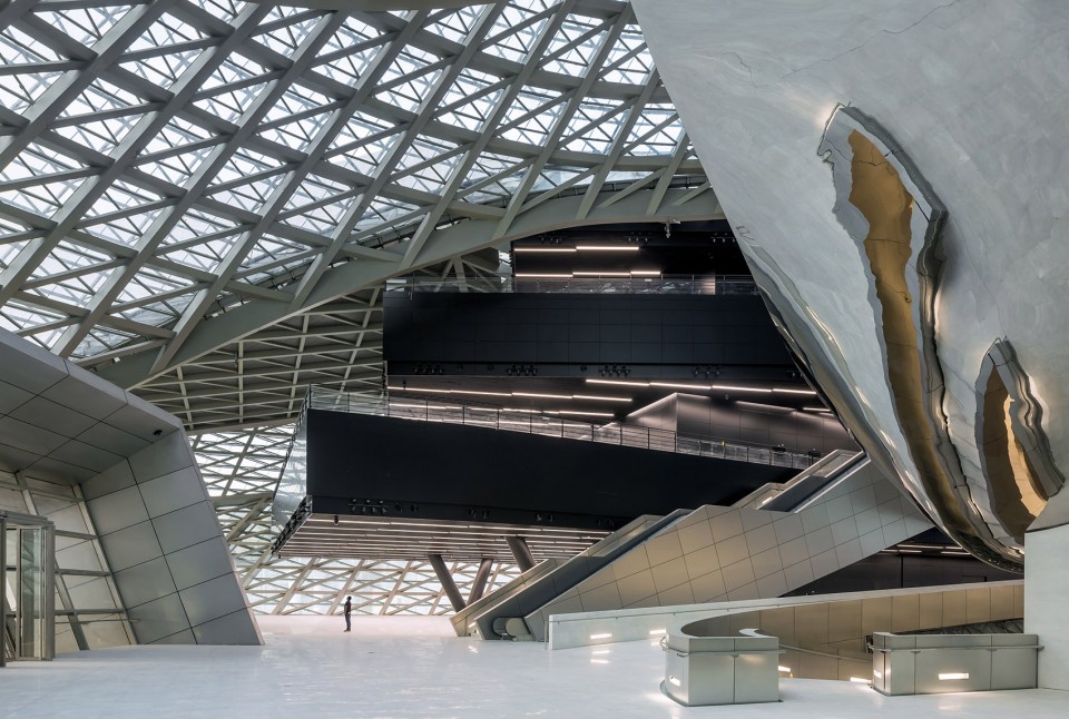 0013-Museum of Contemporary Art & Planning Exhibition, Shenzhen, China by COOP HIMMELB(L)AU