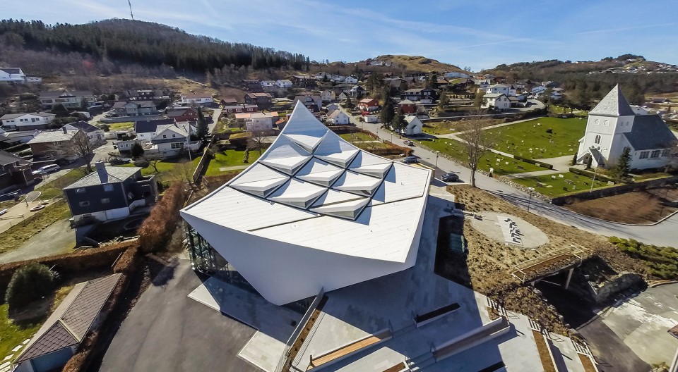 002-Algard Church_LINK