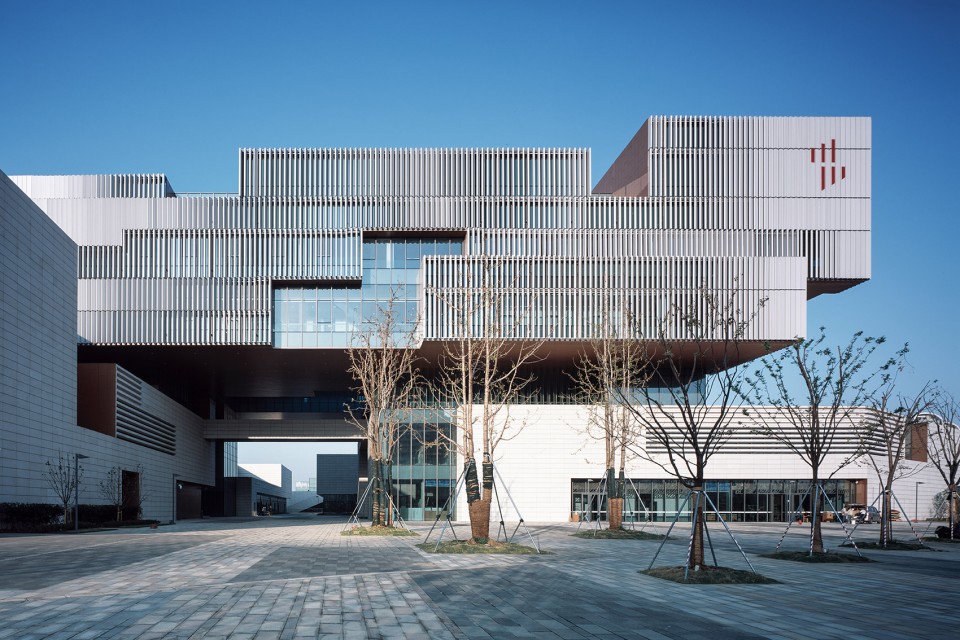 SND CULTURAL&SPORTS CENTRE, Suzhou, China by Tianhua Architecture 