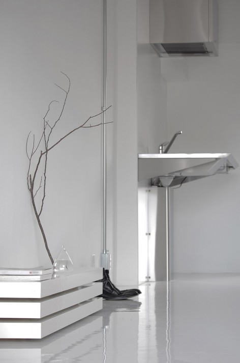 003-small room small green_Jun Murata