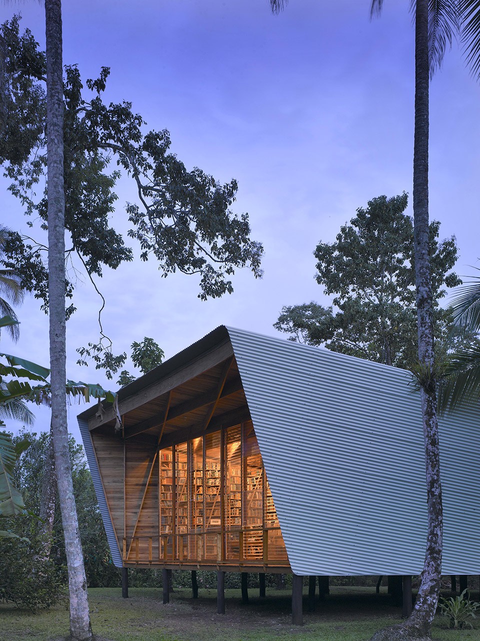 004-Casa Kike_Gianni Botsford