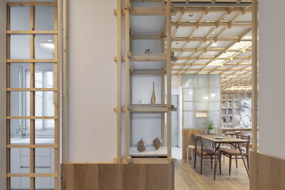 004-Small home hiding a Cui Linglong by Wang Tiantian and Luo Yaqin