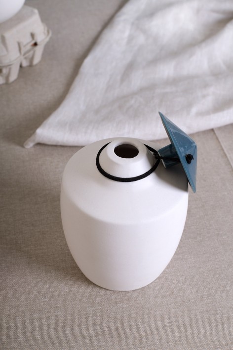 004-vases liquid holder_NVDRS