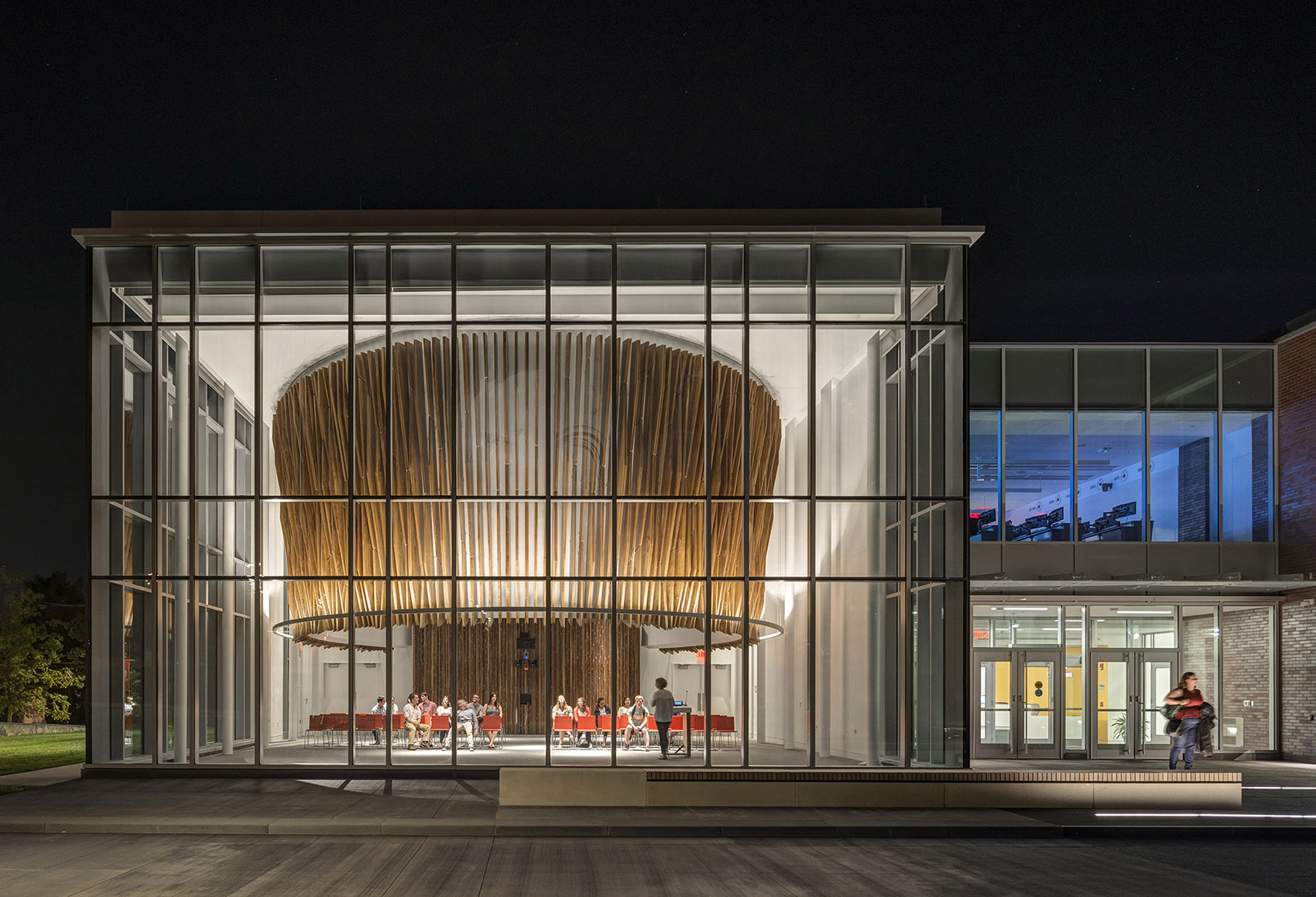 Martire Business & Communications Center, Connecticut, USA by Sasaki