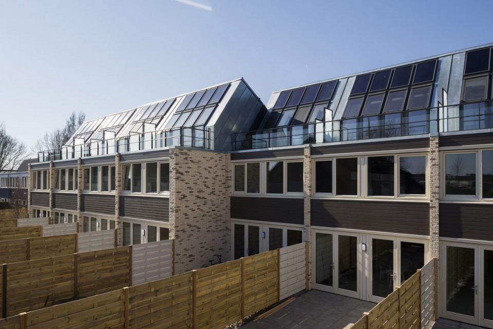 007-The First Active Houses in the Netherlands:Renovation of Houses in Montfoort