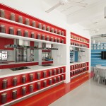 Goodlife！Makan老年餐饮活动中心 / DP Architects