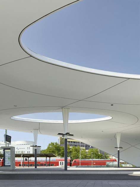 Pforzheim Bus Station Metaraum