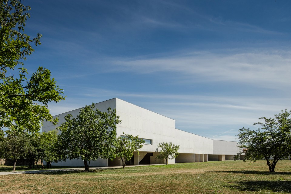 015-'Descriptive Memory' – Nadir Afonso Foundation by Álvaro Siza Vieira