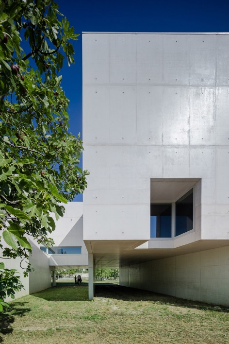 019-'Descriptive Memory' – Nadir Afonso Foundation by Álvaro Siza Vieira