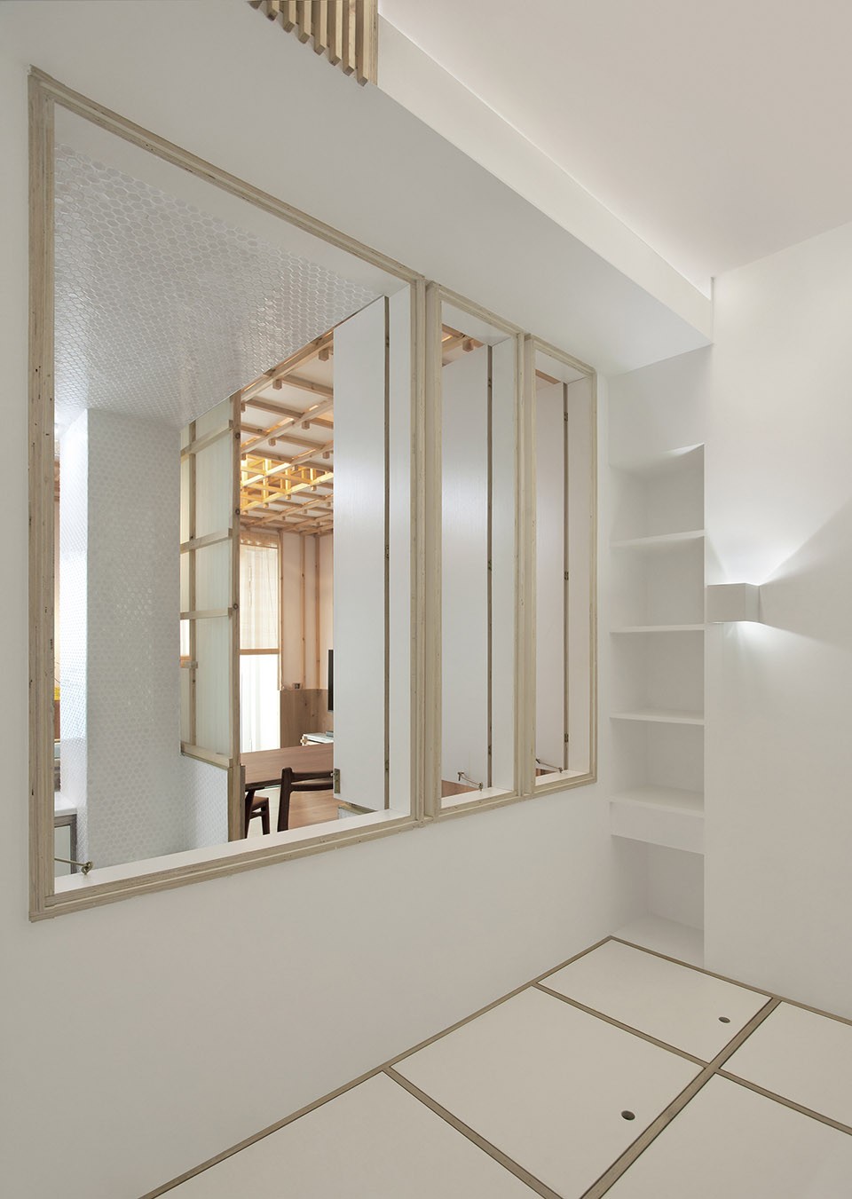 022-Small home hiding a Cui Linglong by Wang Tiantian and Luo Yaqin