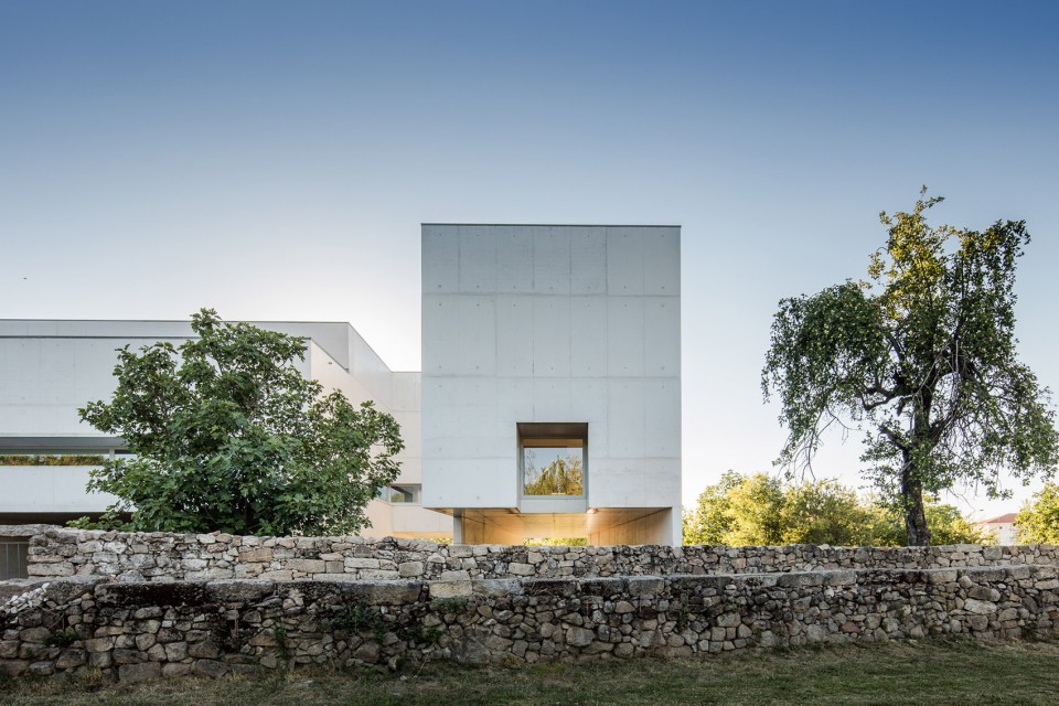 035-'Descriptive Memory' – Nadir Afonso Foundation by Álvaro Siza Vieira