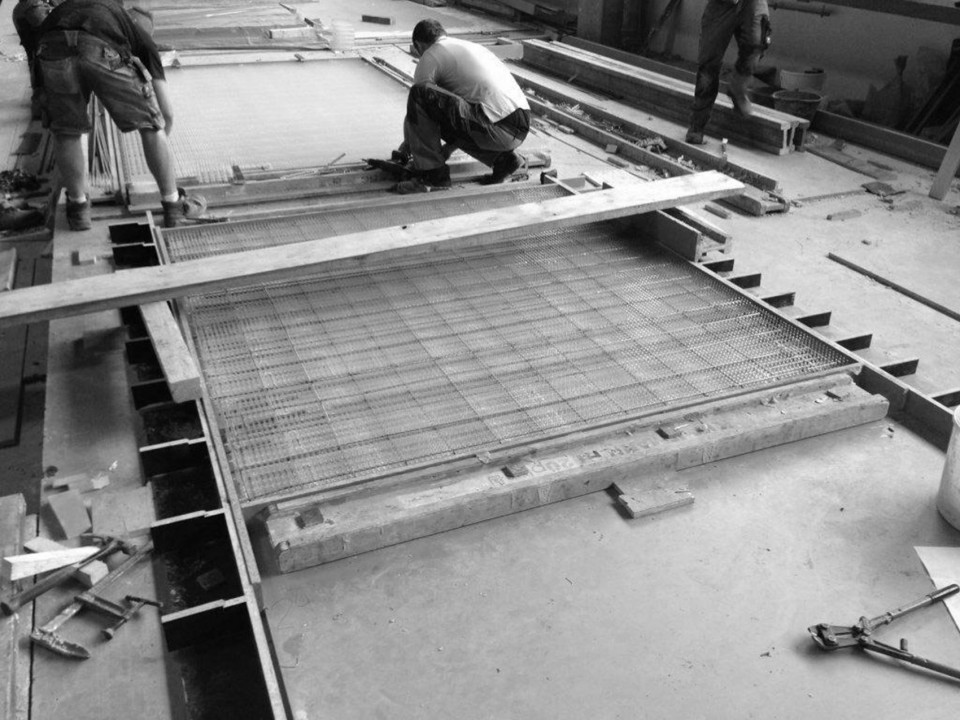 12-Smoking Pavilion by Gianni Botsford Architects