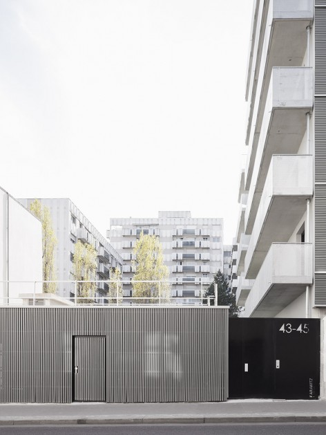 13-Intermediate Housing by KARAWITZ