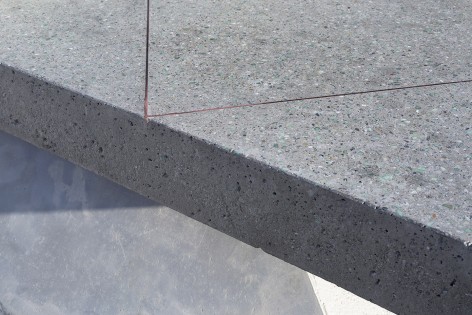 14-6_Monoliths-McGregor Barker_Christian Capurro_3