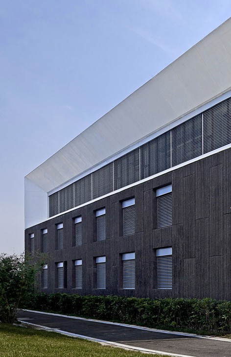 15-Zidong International Investment Servince Center Office Building by IA studio