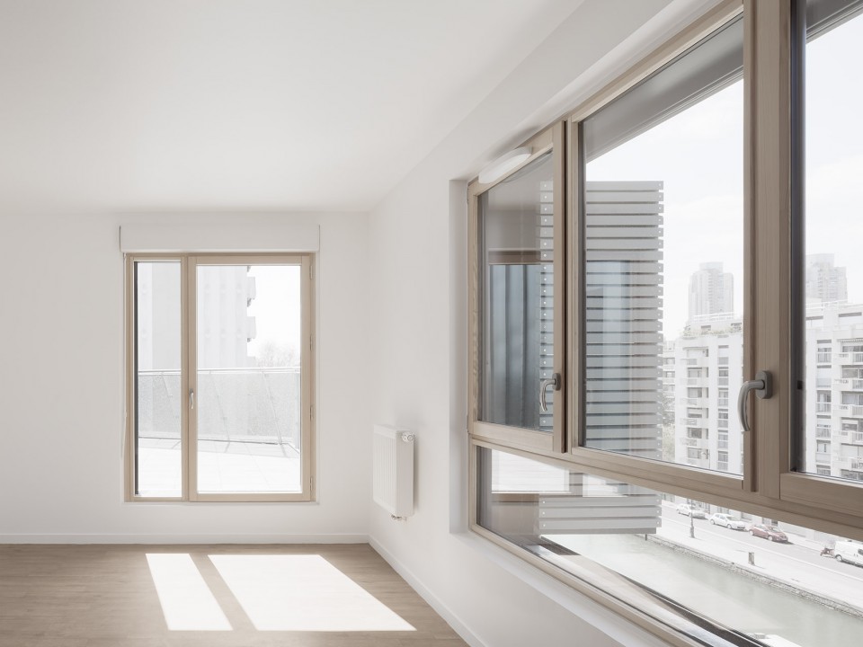 19-Intermediate Housing by KARAWITZ