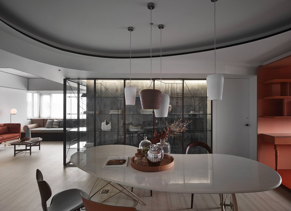 6-Vivid Apartment For Fashion Designers by Waterfrom Design