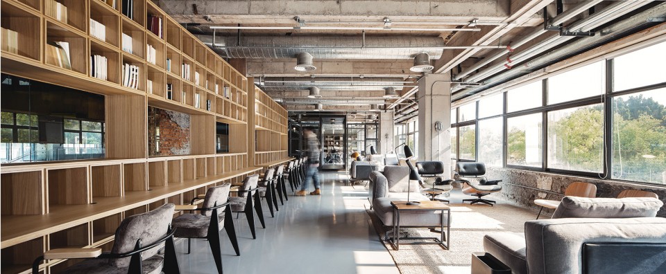 7 Flahalo Office Renovatio by Jingze Li
