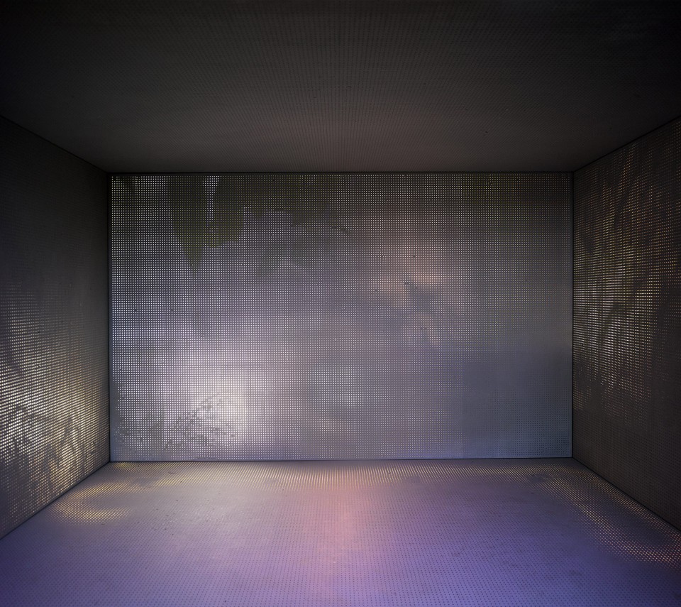 7-Smoking Pavilion by Gianni Botsford Architects