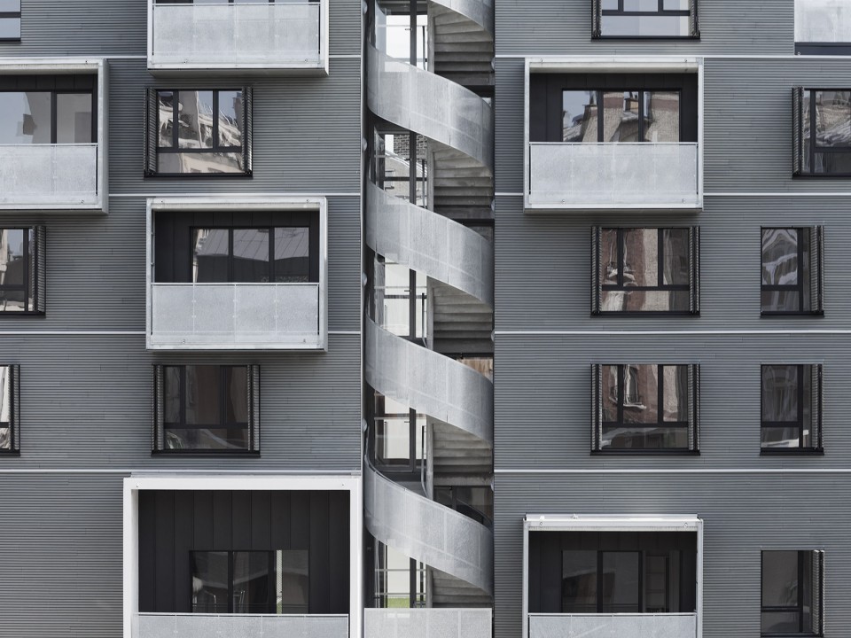 9-Intermediate Housing by KARAWITZ