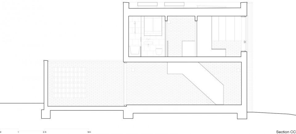 Mews House_Russell Jones_06 Section CC 副本