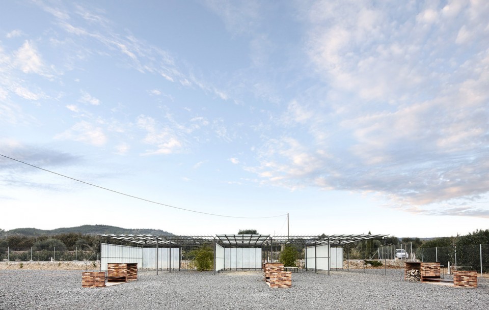 Sheds For CALCOTADES by Nuria Salvado + Aida Espanyol-1